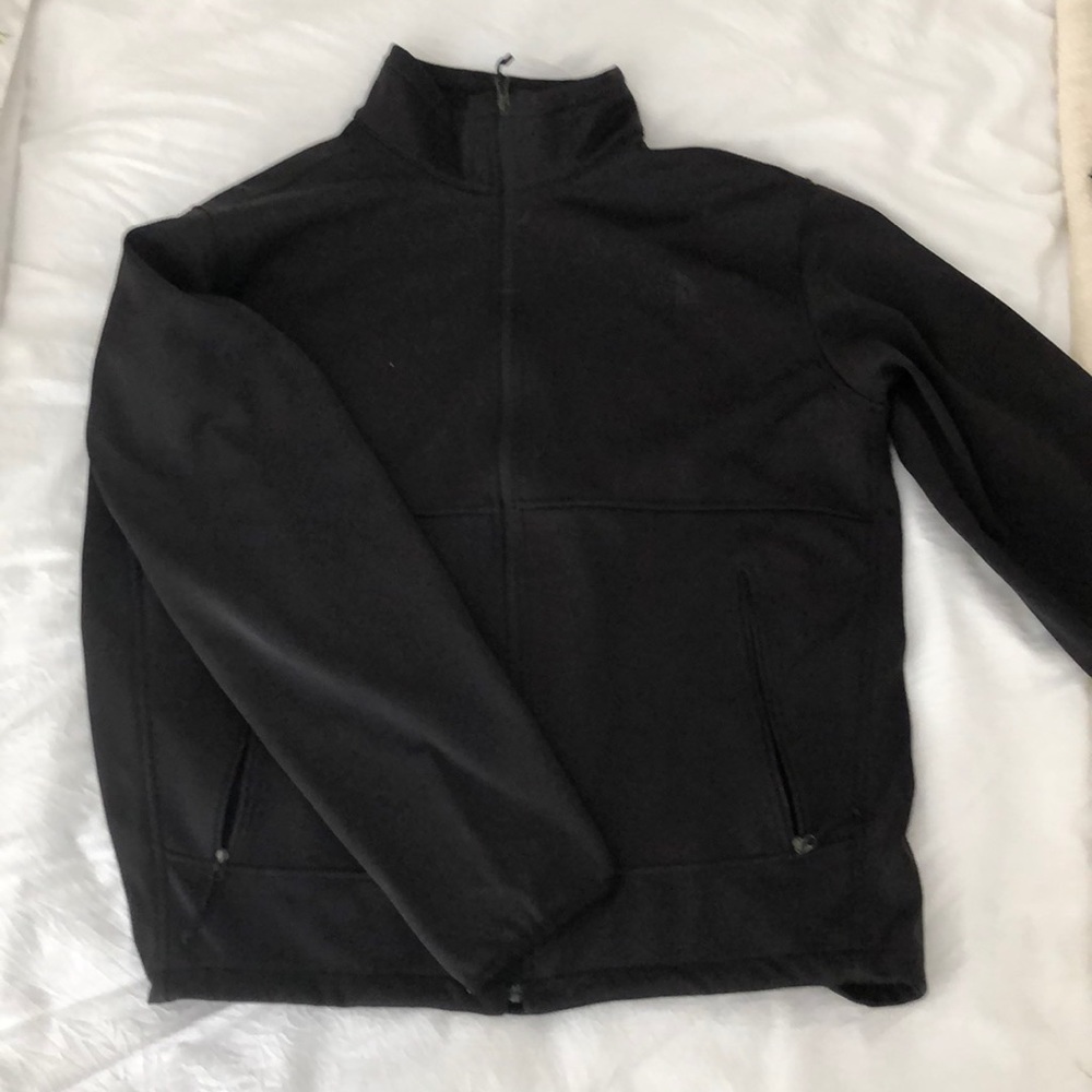 Black Men’s North Face Full Zip Pullover Jacket Size: Large
